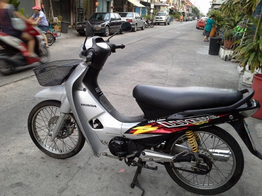 Wave 100 ปี 48 สตาร์ทมือ รถบ้าน เดิมๆเครื่องแน่น ไม่หลวม เอกสารครบ