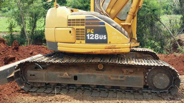 ขายรถแมคโครKOMATSU 128 US