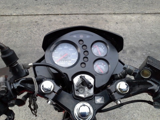 Sonic ปี 51ตัวใหม่แท้ๆ กุญแจใหญ่ โช้คดำ อาร์มดำ ล้อแม็ค เครื่องเดิม แน่นๆ เอกสารครบ