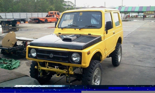 ซูซูกิ จิมนี่