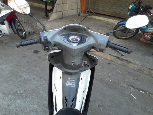 wave 125 x ปี 52 สีขาว ดิสก์หน้า เครื่องดี แน่นๆ ทดลองขับได้ทุกวัน