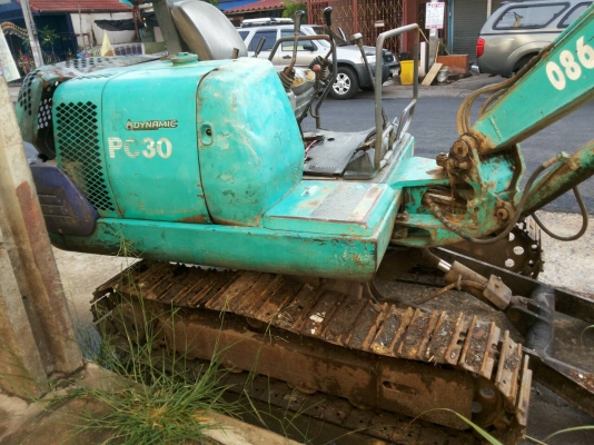 ขายแม็คโครKOMATSU PC30-7 พร้อมใช้งาน เครื่องแน่นมาก สตาร์ทที่เดียวติด แทคเพิ่งเปลี่ยน ราคา 240000 บาท