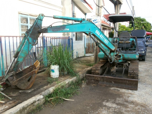 ขายแม็คโครKOMATSU PC30-7 พร้อมใช้งาน เครื่องแน่นมาก สตาร์ทที่เดียวติด แทคเพิ่งเปลี่ยน ราคา 240000 บาท