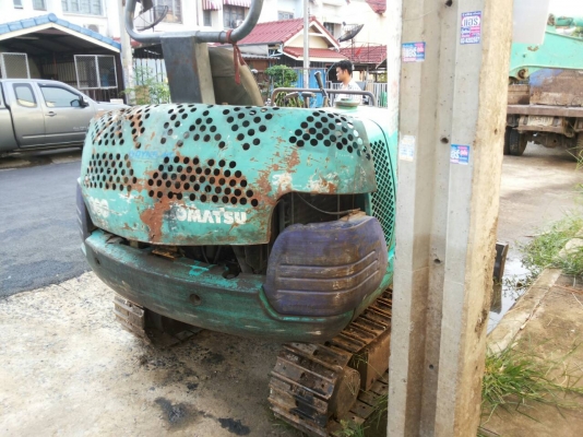 ขายแม็คโครKOMATSU PC30-7 พร้อมใช้งาน เครื่องแน่นมาก สตาร์ทที่เดียวติด แทคเพิ่งเปลี่ยน ราคา 240000 บาท