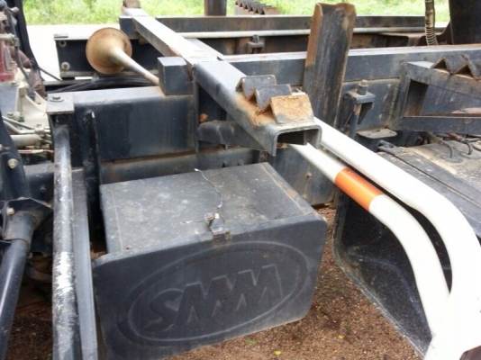 รถฮีโน่ 6 ล้อดั้ม 175 แรงม้า. ปี 54 ( รถวิ่ง 8x,xxx กม. ) สนใจติดต่อ 081 - 6079515 รถฮีโน่ 6 ล้อดั้ม 175 แรงม้า. ปี 54 ( รถวิ่ง 8x,xxx กม. ) สนใจติดต่อ 081 - 6079515