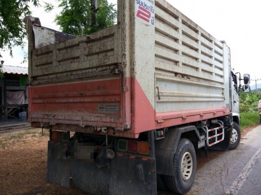 รถฮีโน่ 6 ล้อดั้ม 175 แรงม้า. ปี 54 ( รถวิ่ง 8x,xxx กม. ) สนใจติดต่อ 081 - 6079515 รถฮีโน่ 6 ล้อดั้ม 175 แรงม้า. ปี 54 ( รถวิ่ง 8x,xxx กม. ) สนใจติดต่อ 081 - 6079515