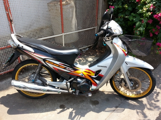 ขายเวฟ125ต้าดมือสวยๆ