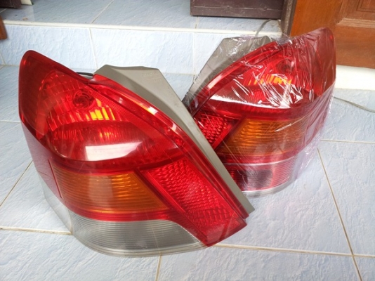 ไฟท้ายยาริส