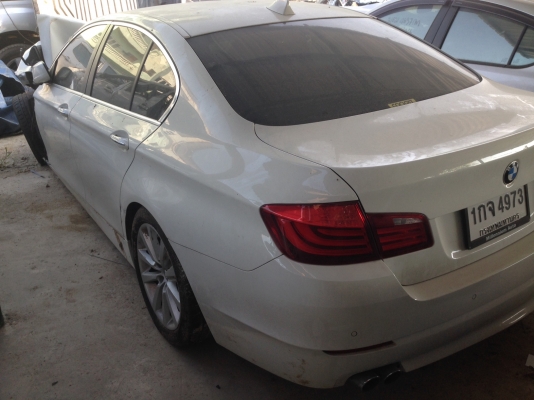 ขายซาก BMW 525d ปี 2012 สีขาวพร้อมเล่มโอนลอย ขายซาก BMW 525d ปี 2012 สีขาวพร้อมเล่มโอนลอย