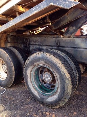 ขายรถบรรทุกสิบล้อดัมพ์ Mitsubishi TD ซีเรียล 6,2xx ทะเบียนพร้อม รถสวยพร้อมใช้งาน ขายรถบรรทุกสิบล้อดัมพ์ Mitsubishi TD ซีเรียล 6,2xx ทะเบียนพร้อม รถสวยพร้อมใช้งาน