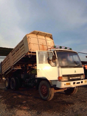 ขายรถบรรทุกสิบล้อดัมพ์ Mitsubishi TD ซีเรียล 6,2xx ทะเบียนพร้อม รถสวยพร้อมใช้งาน