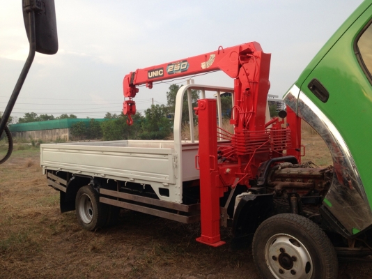 ขาย TOYATA DUTRO 6 ล้อ ติดเครน