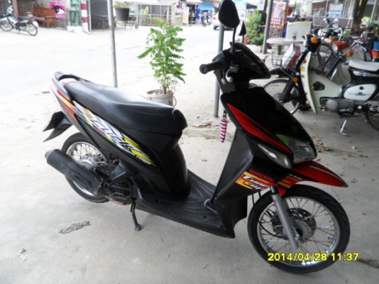 ขาย HONDA CLICK ปี 51 สภาพสวยพร้อมขี่