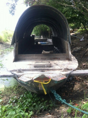 ขายเรือ เอี่ยมจุ้น ลอยน้ำได้คับ เนื้อไม้ดี