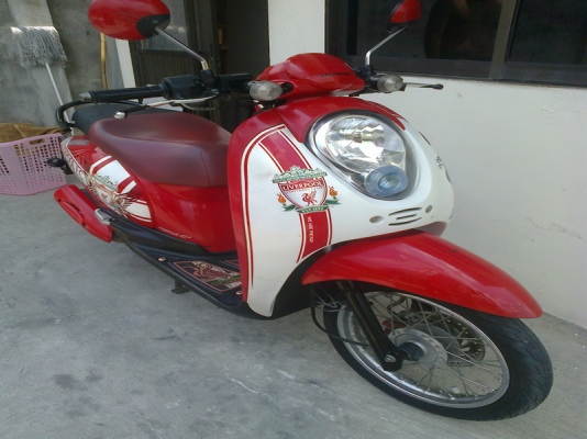 ขายScoopy i หัวฉีด รถบ้านเครื่องเดิมๆ สภาพดี