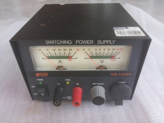 SWITCHING POWER SUPPLY NS-1228A 28Amps MADE IN TAIWAN