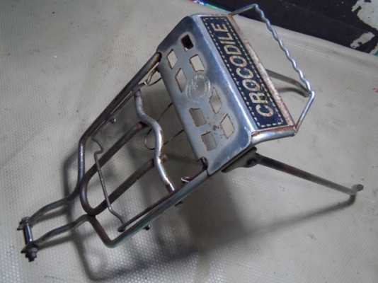 ลดๆๆๆแบบกระจาย...อานช้อนท้ายจักรยาน งานเก่าเหล็กมาตรฐานแข็งๆ หายากครับยุคนี้