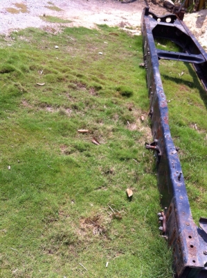 ขาย คัทซี ราคาถูก  HINO 10 ล้อหัวลากปี  45 250,000    คัทซี ISUZU 10 ล้อ หัวลาก gxz360  290,000  สภาพพร้อม  80\%   ติดต่อ คุณเบียร์ 094-4895646