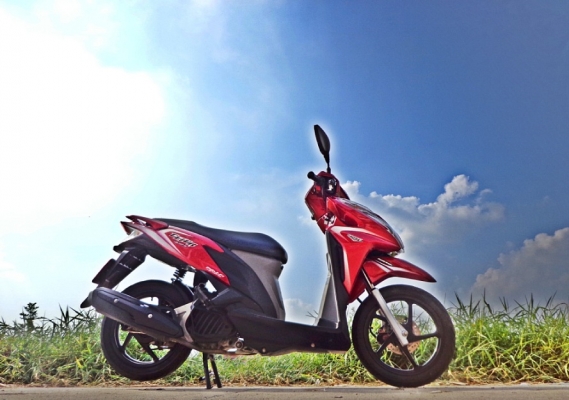 @@@  ( สวยกว่าที่คิด..ให้ทัน..ช้า....อดแน่ๆ ) ขาย ฮอนด้า CLICK 125 i  หัวฉีด  ล้อแมกซ์  คอมบายเบรค รถปี 2013 เครื่องเดิมๆที่สุด ราคา 32,000 บาท     @@@