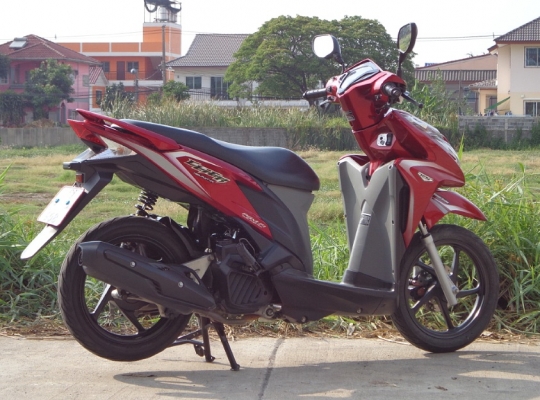 @@@  ( สวยกว่าที่คิด..ให้ทัน..ช้า....อดแน่ๆ ) ขาย ฮอนด้า CLICK 125 i  หัวฉีด  ล้อแมกซ์  คอมบายเบรค รถปี 2013 เครื่องเดิมๆที่สุด ราคา 32,000 บาท     @@@