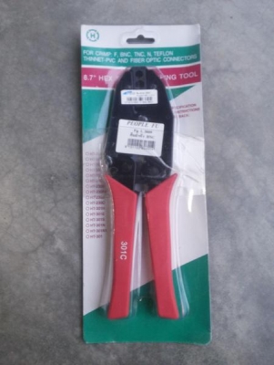 คีมย้ำขั้ว BNC สำหรับสาย RG6