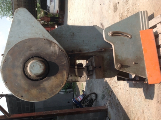 ขายเครื่องเพรสคอม้า ขายเครื่องเพรสคอม้า