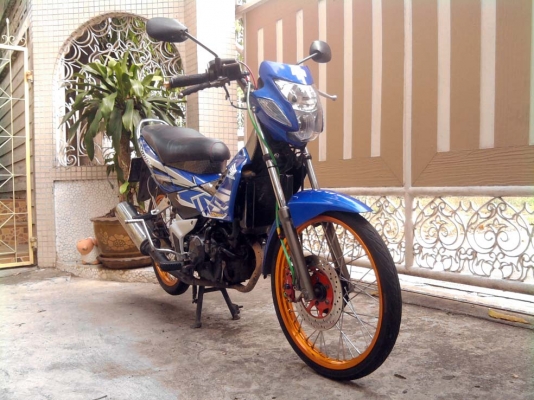ขออนุญาติขาย Honda Sonic 125 กุญแจใหญ่ 2 ชั้น โอนฟรีครับ