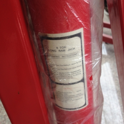 เครน AKL ยกของ 2 ตัน