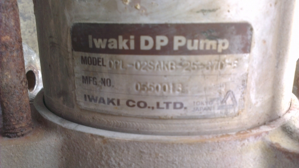 Sell> ขายปั้มส่งน้ำเข้าแทงค์ มอเตอร์ 5 แรง 3 เฟส 380V. ตัวนี้เป็นปั้มแนวตั้ง ญี่ปุ่นแท้ๆครับ กำแพงแสน นครปฐมครับ