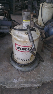 Sell> ขายเครื่องอัดจารบีมือสอง ใช้ระบบลมในการอัด พร้อมใช้งานครับ กำแพงแสน นครปฐม