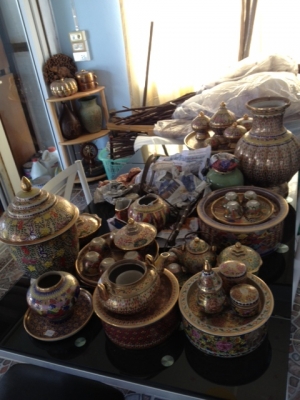 ชุดลายคราม เก่าเก็บ