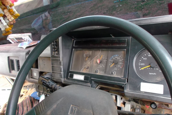 ขายด่วนรถสิบล้อร็อกกี้ดรั้มเครือง210แรงม้าปี34เครืองดีมากๆๆๆ