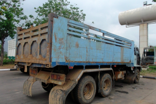 ขายด่วนรถสิบล้อร็อกกี้ดรั้มเครือง210แรงม้าปี34เครืองดีมากๆๆๆ