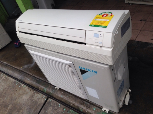 **** ขายแอร์ DAIKIN 13000 BTU สภาพสวย **** **** ขายแอร์ DAIKIN 13000 BTU สภาพสวย ****