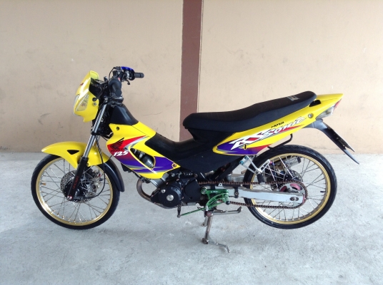 ขาย!!! โซนิค สภาพสวย ปี45 รถเครื่องดีคับ ทะเบียนครบ ภาษี57