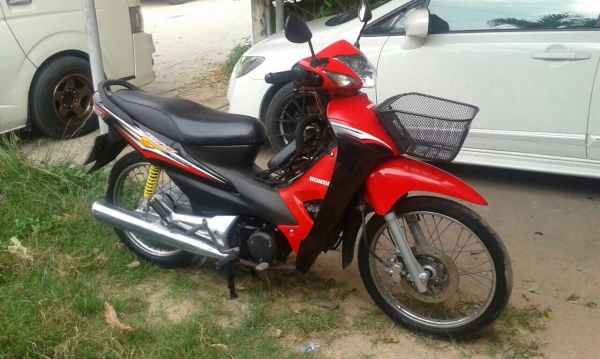 ขาย wave100 ubox ปี51 เครื่องดี สีสวย T.0851713153