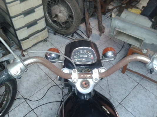 ขาย cd125 กระเป๋าใหญ่ 20000  ทองขาวสตาร์ตติด nobook  0819306939 โลตัส มหาชัย