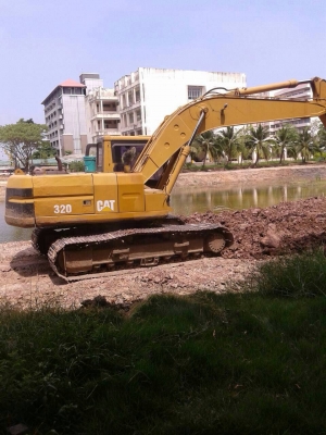 ขาย แบคโฮ CAT320 เวอร์ชั่น TWO