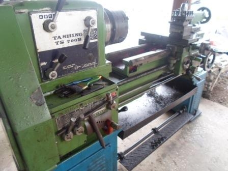 เครื่องกลึง 5 ฟุต 3 เพลา เกียร์บล็อก เกลียวมิลนิ้วไม่ต้องเปลี่ยนเฟือง 79,000