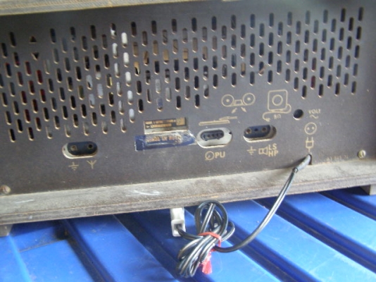 วิทยุหลอดโบราญ สมบูรณ์มาก ใช้งานได้