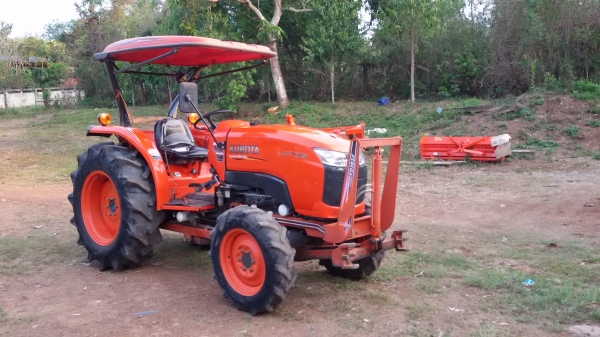 ขายรถไถคูโบต้า L4708 สวยๆ มีดันหน้า โรตารี่ เอกสารพร้อมโอน