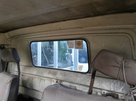 หัวเก๋ง HINO รุ่น KM777