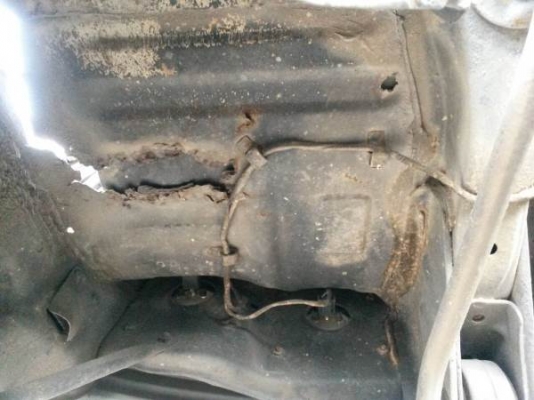 หัวเก๋ง HINO รุ่น KM777