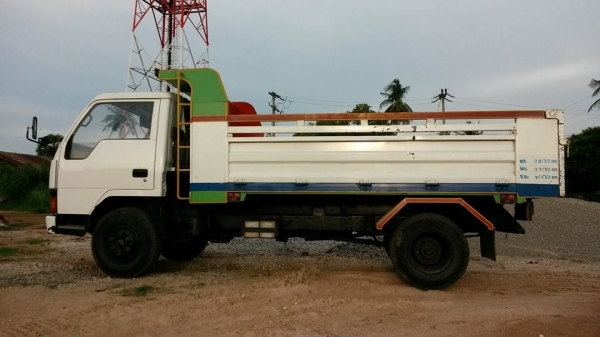 ขาย หกล้อดั้ม CANTER 115 แรง สภาพเดิมๆ สวย พร้อมใช้ครับ ขาย หกล้อดั้ม CANTER 115 แรง สภาพเดิมๆ สวย พร้อมใช้ครับ