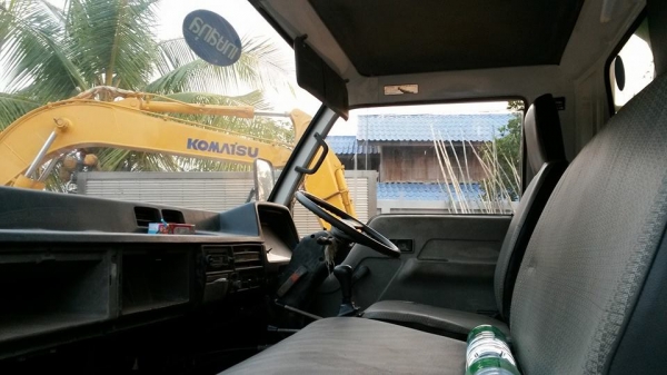 ขาย หกล้อดั้ม CANTER 115 แรง สภาพเดิมๆ สวย พร้อมใช้ครับ ขาย หกล้อดั้ม CANTER 115 แรง สภาพเดิมๆ สวย พร้อมใช้ครับ