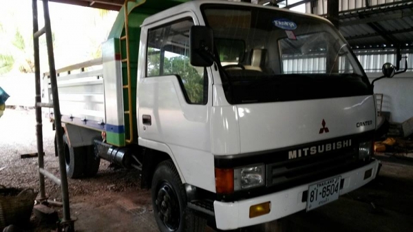 ขาย หกล้อดั้ม CANTER 115 แรง สภาพเดิมๆ สวย พร้อมใช้ครับ ขาย หกล้อดั้ม CANTER 115 แรง สภาพเดิมๆ สวย พร้อมใช้ครับ