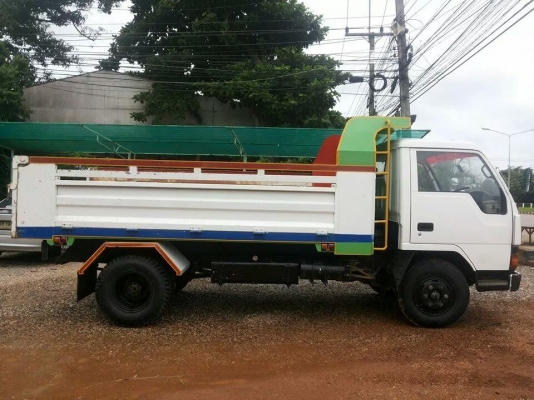 ขาย หกล้อดั้ม CANTER 115 แรง สภาพเดิมๆ สวย พร้อมใช้ครับ ขาย หกล้อดั้ม CANTER 115 แรง สภาพเดิมๆ สวย พร้อมใช้ครับ