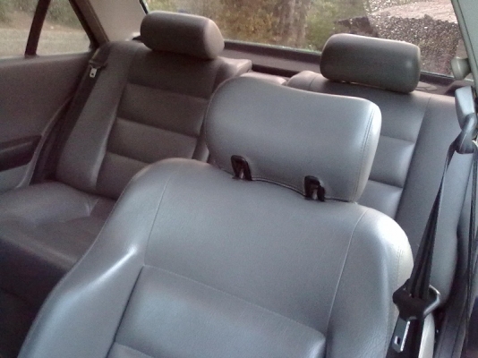 ขายรถ Peugeot 405 GRI 1.6 สภาพเทพ พร้อมใช้ ไม่เคยดมแก็ส พร้อมโอน ขายรถ Peugeot 405 GRI 1.6 สภาพเทพ พร้อมใช้ ไม่เคยดมแก็ส พร้อมโอน