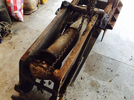 ขายกระบอกดั๊มสิบล้อครับ