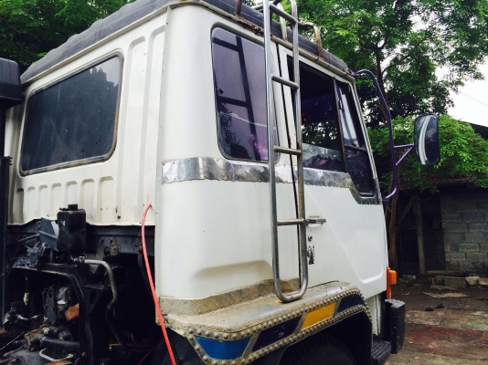 ขายสิบล้อไอหลงMA เอาไปเลย530000 ขายสิบล้อไอหลงMA เอาไปเลย530000